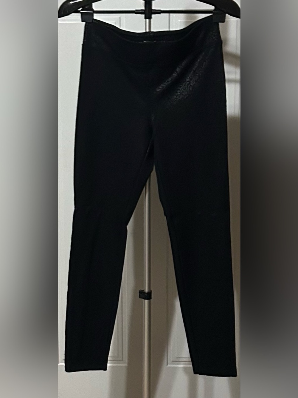 Soho Women Black Jeggings - Classic shiny metallic Black pattern Size M